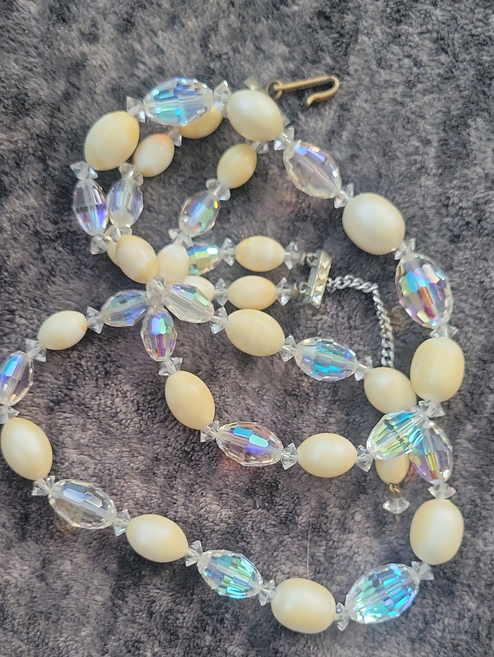 Vtg 2 Strand AB Crystal and Faux Pearl Choker - Picture 3 of 8